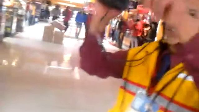 Un trabajo arduo con el equipo de ayuda social de "Un Corazón de Niño" Me tocó ser Camarógrafo смотреть онлайн