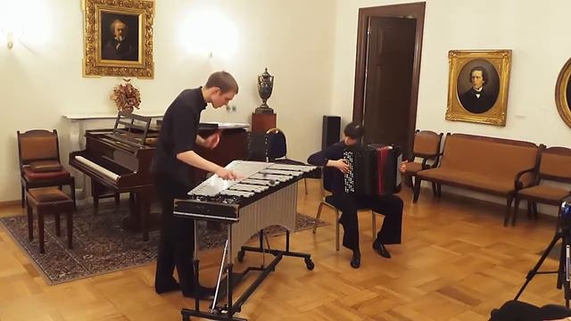 Anders Koppel Toccata Alevtina Nikitina (bayan)& Grigoriy Osipov (vibrafon) смотреть онлайн