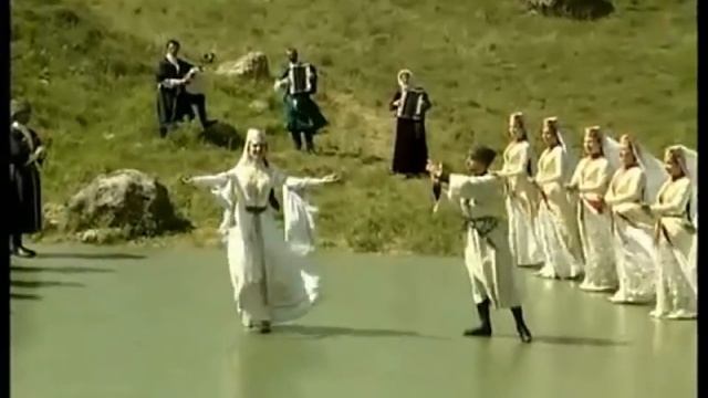 Гӏалгӏай халхар | Ингушский танец (Ingush Noble Dance) смотреть онлайн