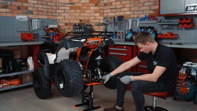 Регулировка приводной цепи на квадроциклах KAYO BULL-2B, BULL-2C, BULL-3C, MINI BULL, PREDATOR. смотреть онлайн