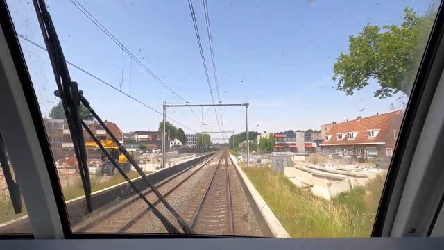 [4K] Cabinerit van Oldenzaal via Hilversum naar Kijfhoek смотреть онлайн