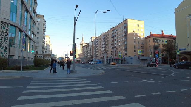 Moscow Walking Tour: Krasnaya Presnya from 1905 Metro to the Zoo смотреть онлайн