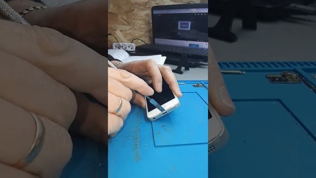 разбор iPhone 5 смотреть онлайн