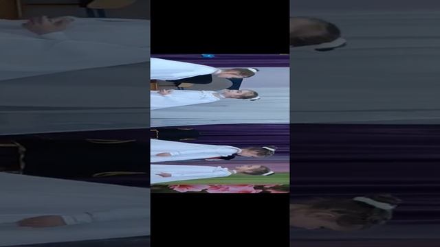 Video-efee96a7c97d58f49103a9c9136c30b7-V