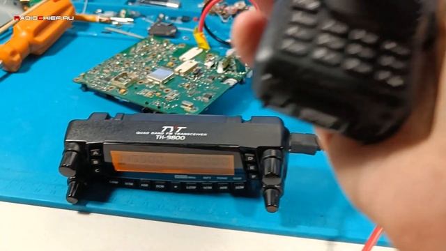 ✅ Лучшая китайская радиостанция TYT TH-9800! Ремонт ГУНа и тангенты! (repair) смотреть онлайн