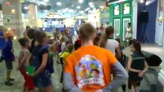 Слава делает зарядку в Кидбурге смотреть онлайн