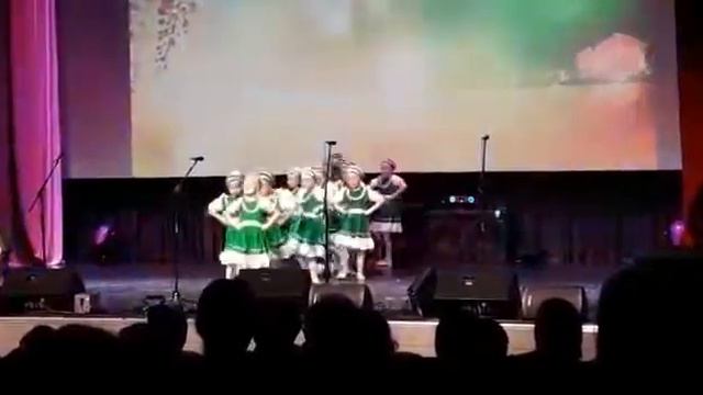 Выступление в Доме Культуры смотреть онлайн