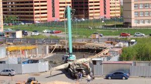 Как раскладывается автобетононасос в нормальном режиме видео.