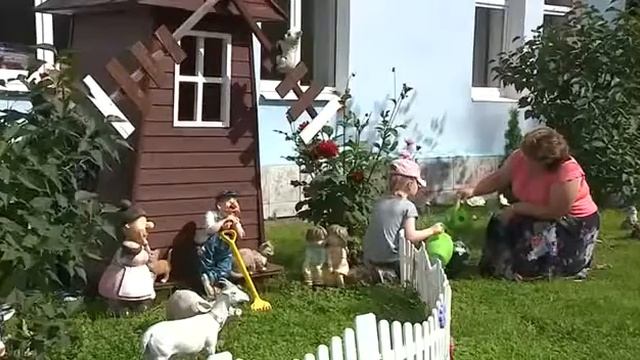 Один день в Колокольчике смотреть онлайн