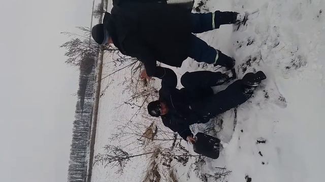 Особенности национальной зимней рыбалки Черный ворон смотреть онлайн