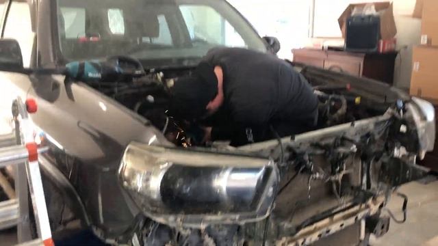 4runner Engine Hydrolocked while Overloading at The Barracks Trail in Utah - Engine Swap смотреть онлайн