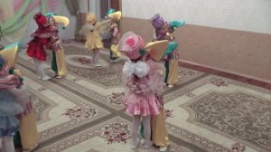 Танец Карнавал в детском саду "Росинка".Муз рук. Максюта Г. В. 2013 г.