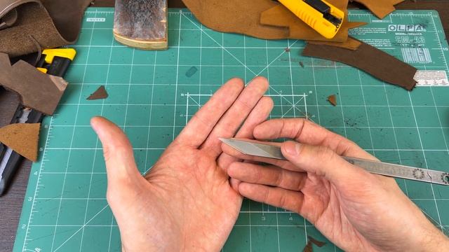 Виды ножей для кожи #2 Топорик, скальпель, дисковый нож Olfa смотреть онлайн