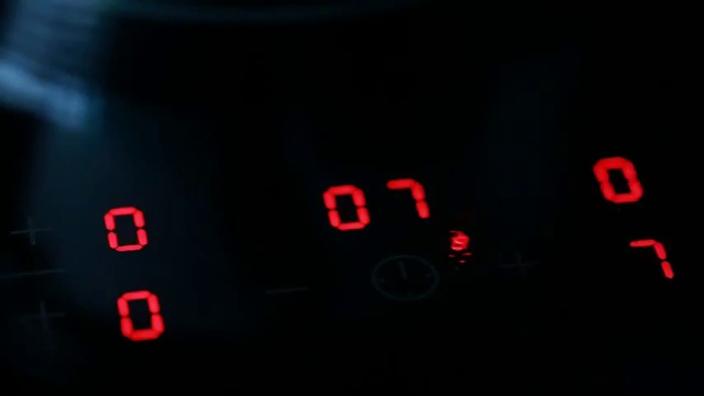 Как приготовить «Глинтвейн» смотреть онлайн