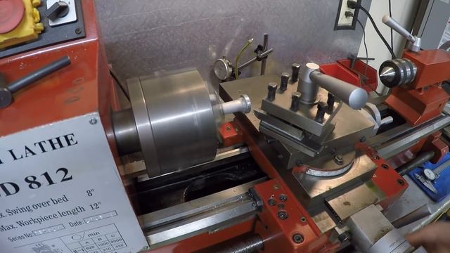 Farmall Super M Rebuild Ep.47: Squatch Sr's "Monroe Easy-Ride" Tractor Seat Upgrade & Rebuild смотреть онлайн