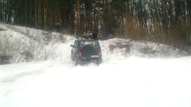 Тянем нивой Делику смотреть онлайн