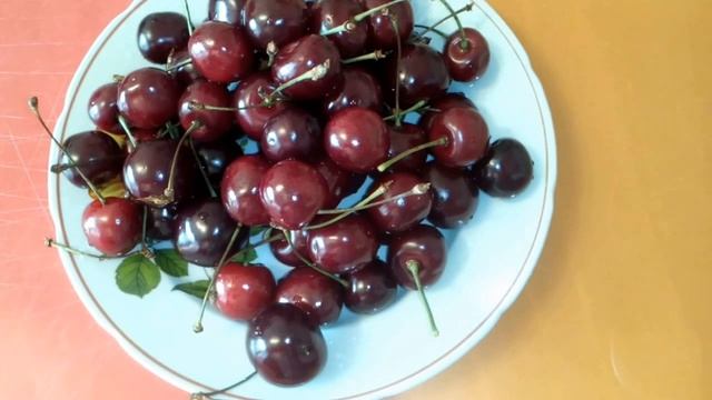 ? СОСУДЫ, ПЕЧЕНЬ, ПОЧКИ, ОЖИРЕНИЕ, МАЛОКРОВИЕ - ЛЕЧИТ ЧЕРЕШНЯ, ПОЛЕЗНОЕ ПИТАНИЕ.? смотреть онлайн