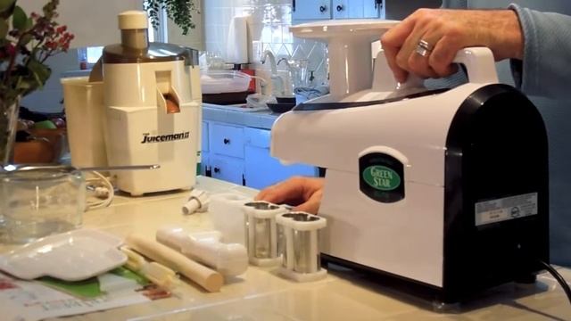 #67 - GreenStar Elite Juicer: Unboxing смотреть онлайн