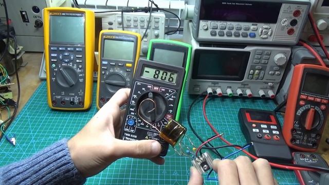 КРАШ ТЕСТ. Мультиметры VS Электромагнитные помехи смотреть онлайн