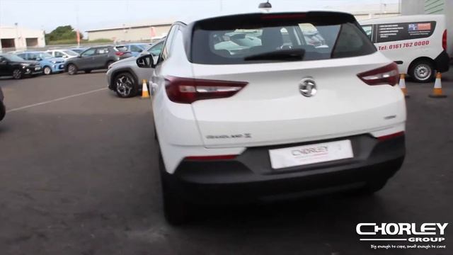 Vauxhall Grandland X | 1.2 Turbo SE 5dr | White смотреть онлайн