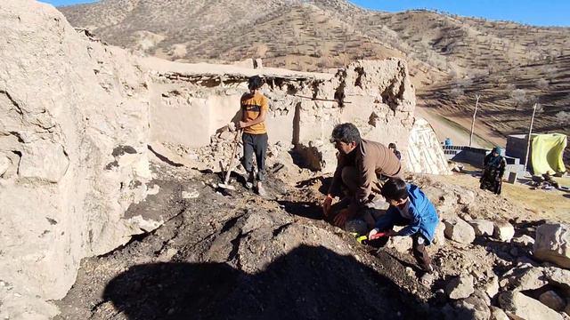 Life In The Village:Building A House In The Village | Nomadic Life In The Village