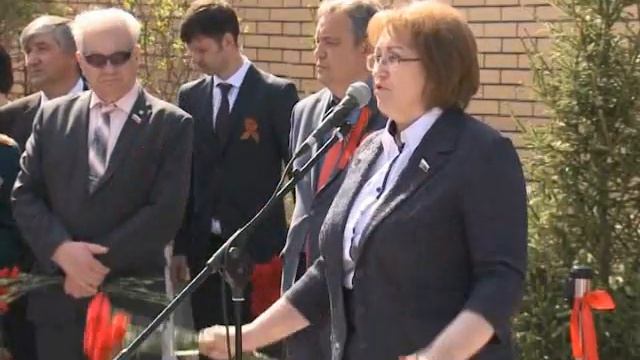 Памятник Сталину установили в Новосибирске смотреть онлайн