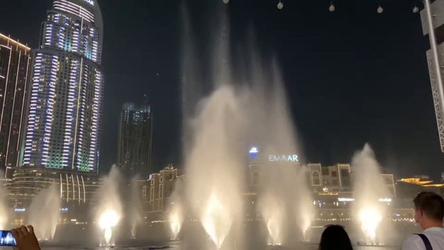 Dubai fountain 2021. Фонтан Дубай смотреть онлайн
