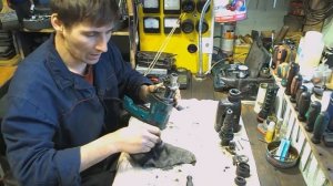 Разборка перфоратора Makita HR 2450