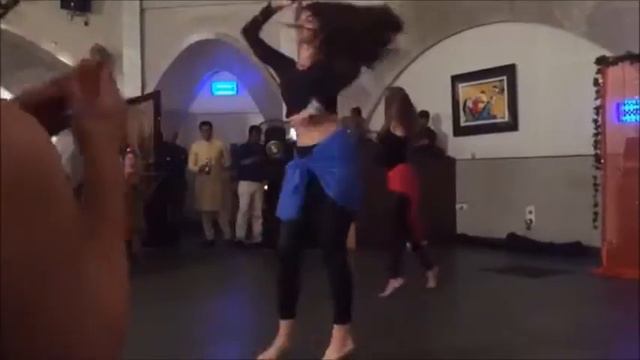 Подарок на свадьбу PS.ктотакойсинхроннезнаем смотреть онлайн