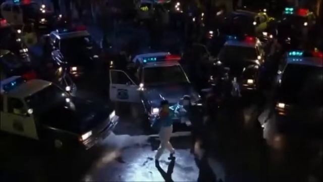 МСГ тип увлекает за собой! Джим Керри (Маска) смотреть онлайн