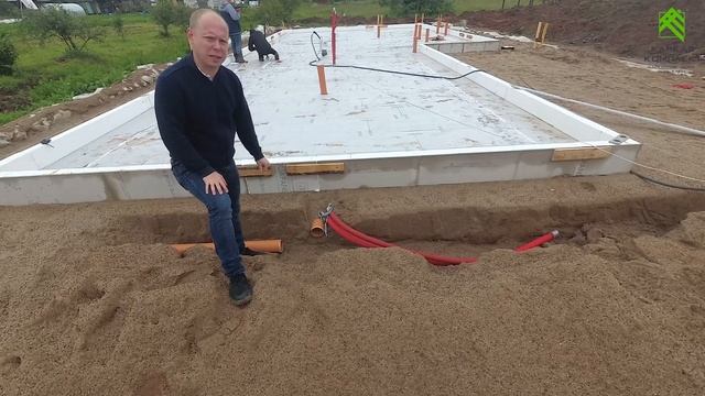 Ушп фундамент своими руками | Утепленная опалубка и коммуникации | (2 часть) смотреть онлайн