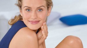 Я ВЫДУМАЮ ЖЕНЩИНУ СЕБЕ