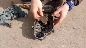 Как поменять полу месяц на скутере