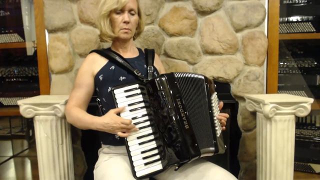 BRANPICBK+15 - Black Brandoni Piccolo Piano Accordion MM 30 72 Tremolo $3299 смотреть онлайн