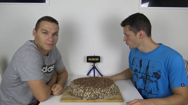 [XXL] OBŘÍ 5 KILOVÝ KINDER MAXI KING!!! (20,000 Kalorií)