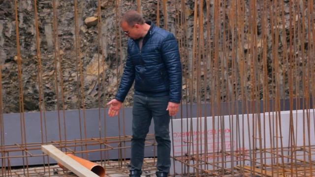 Армирование фундамента . Ленточный фундамент . Строительство коттеджа 400м2 в Крыму // ИНВЕЙС смотреть онлайн