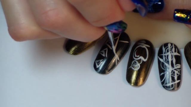 Роспись ногтей. Быстрый рисунок. Геометрический узор. смотреть онлайн