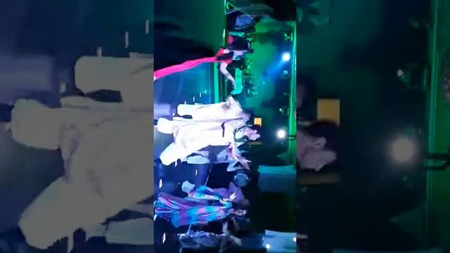 Необычный подарок на свадьбе смотреть онлайн