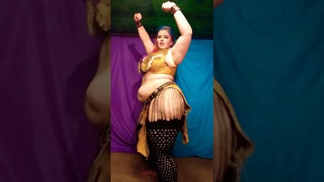 Hunger a tribal fusion belly dance by Miriam Radcliffe смотреть онлайн