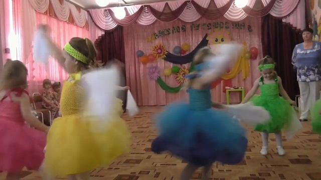 Танец: "Тополиные пушинки" смотреть онлайн