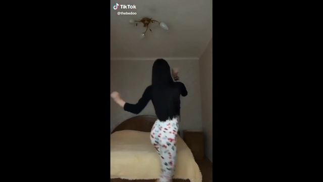 Попы и сиси в TikTok. Самое лучшее видео в мире. смотреть онлайн