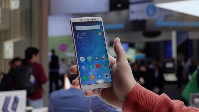 Обзор Xiaomi Redmi Note 5 Pro. Ужаснул зависаниями, но удивил качеством камеры рядом с IPhone X