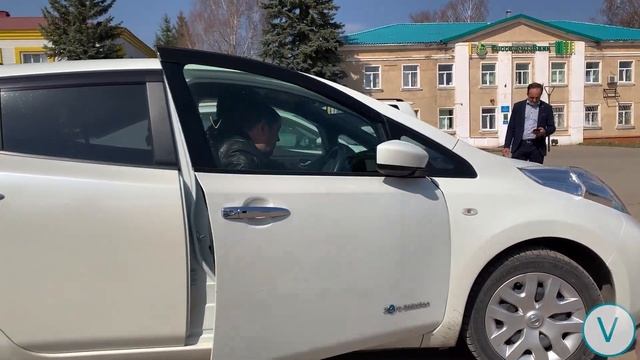 ТЕСТ - ДРАЙВ ЭЛЕКТРОМОБИЛЯ / NISSAN - БЮДЖЕТНЫЙ, ЭКОЛОГИЧНЫЙ смотреть онлайн