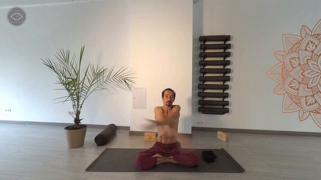 Пранаяма: комплекс дыхательных практик смотреть онлайн