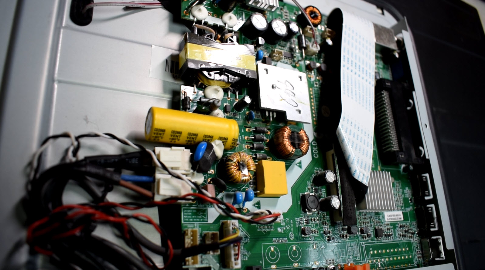 MYSTERY MTV 3229LT2 смотреть онлайн