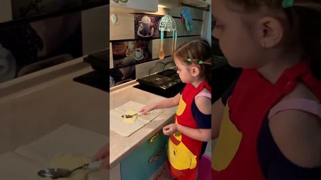 Кулинарный блог Каролины. Крабовый рулет. смотреть онлайн