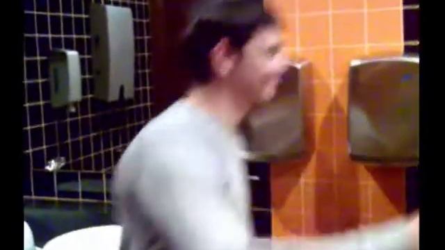 Зебра - туалет! смотреть онлайн