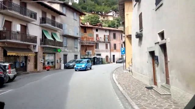 LAGO d'IDRO. Озёра Италии Озеро Идро смотреть онлайн