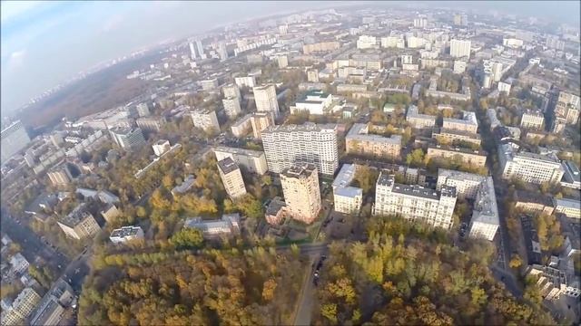 Петровский парк в Москве- аэровидеосъемка смотреть онлайн