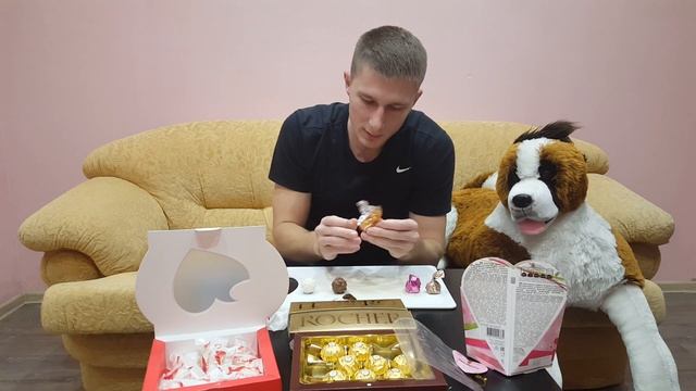 ЧТО ПОДАРИТЬ ЛЮБИМОМУ, БЫВШЕМУ ПАРНЮ, ДЕВУШКЕ, НА 14 ФЕВРАЛЯ?! RAFFAELLO, FERRERO ROCHER, КОРКУНОВ! смотреть онлайн